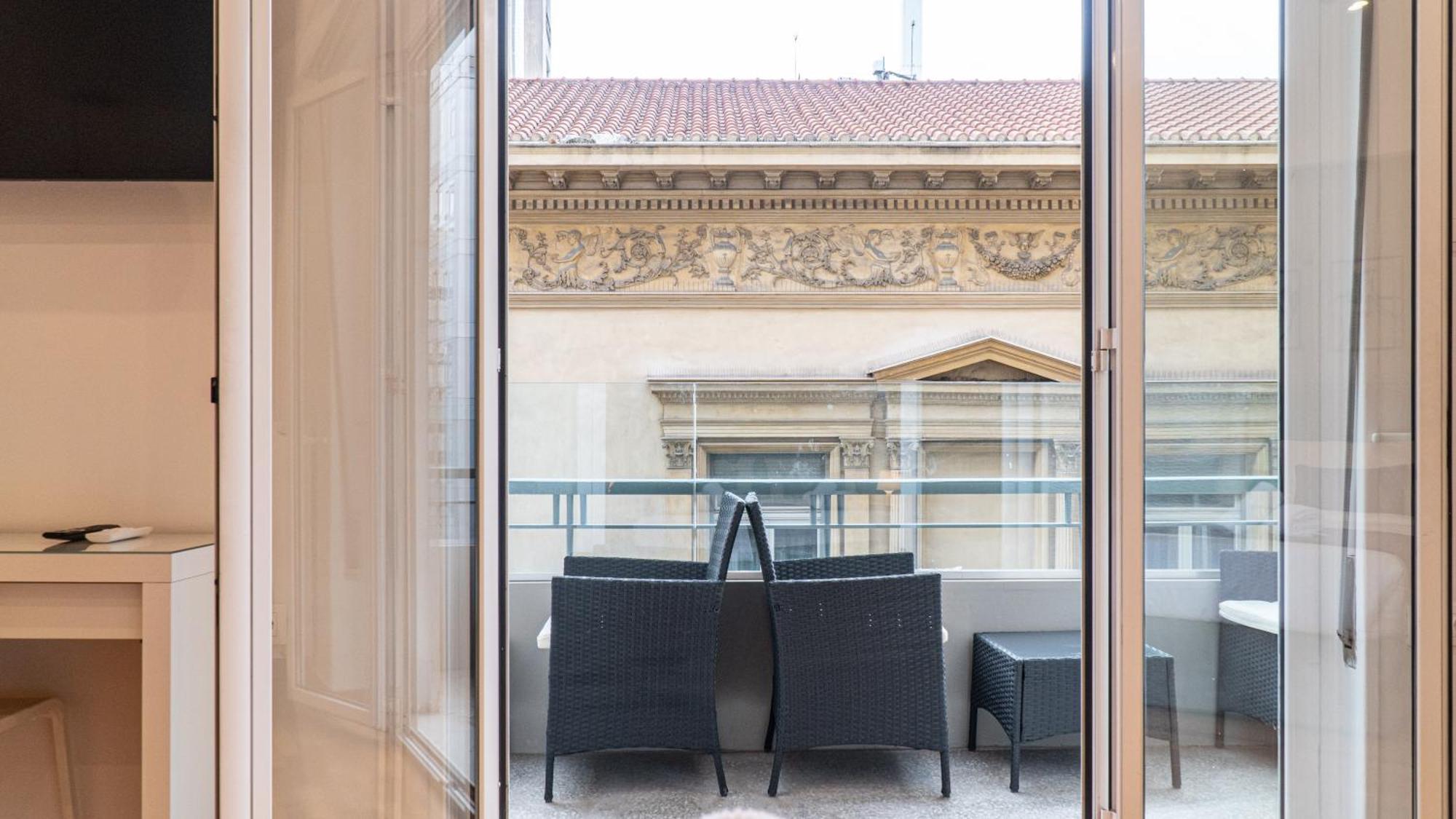 Syntagma Square, 100Sqm Luxurious Family Apt Ateny Zewnętrze zdjęcie