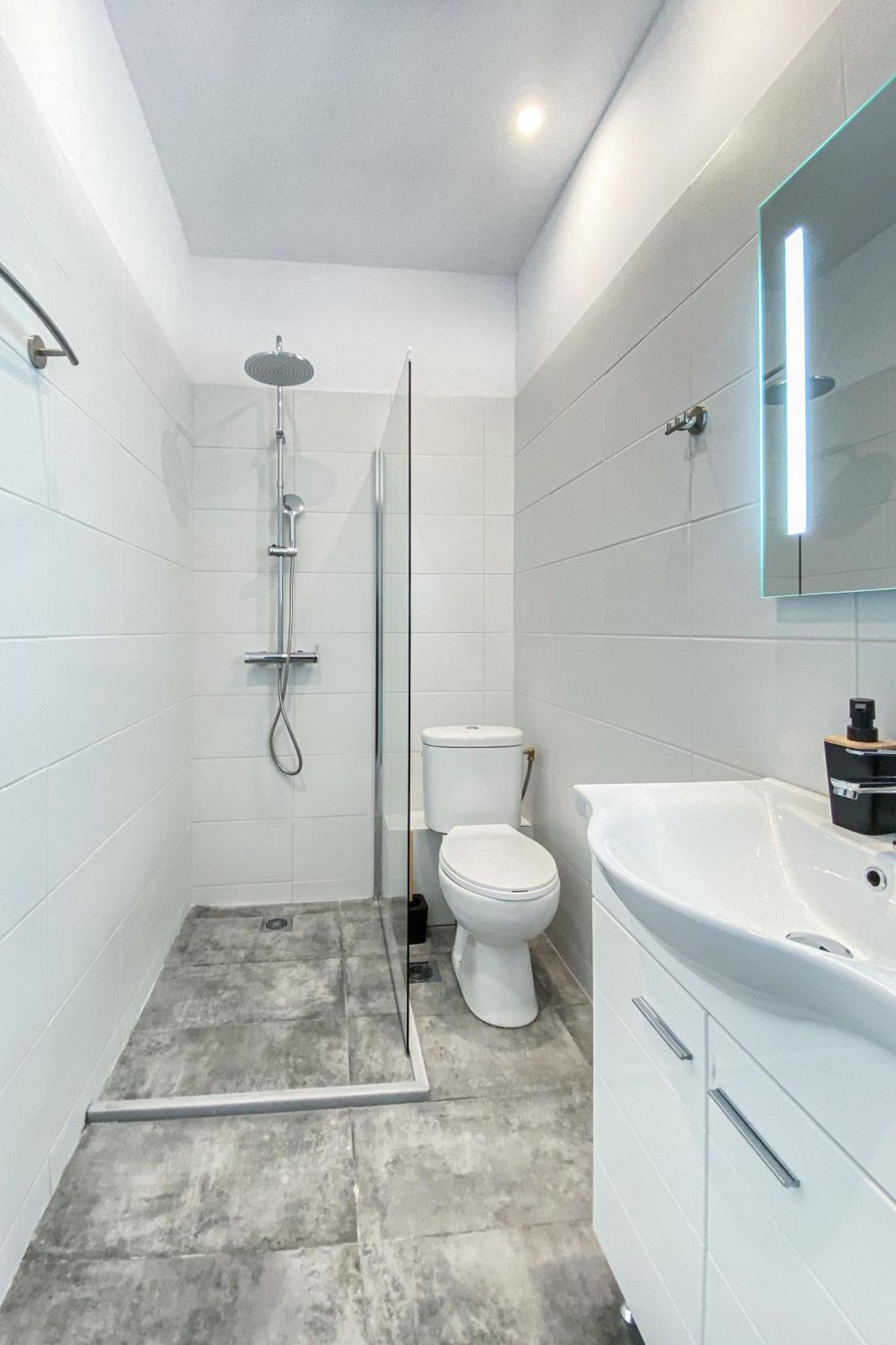 Syntagma Square, 100Sqm Luxurious Family Apt Ateny Zewnętrze zdjęcie