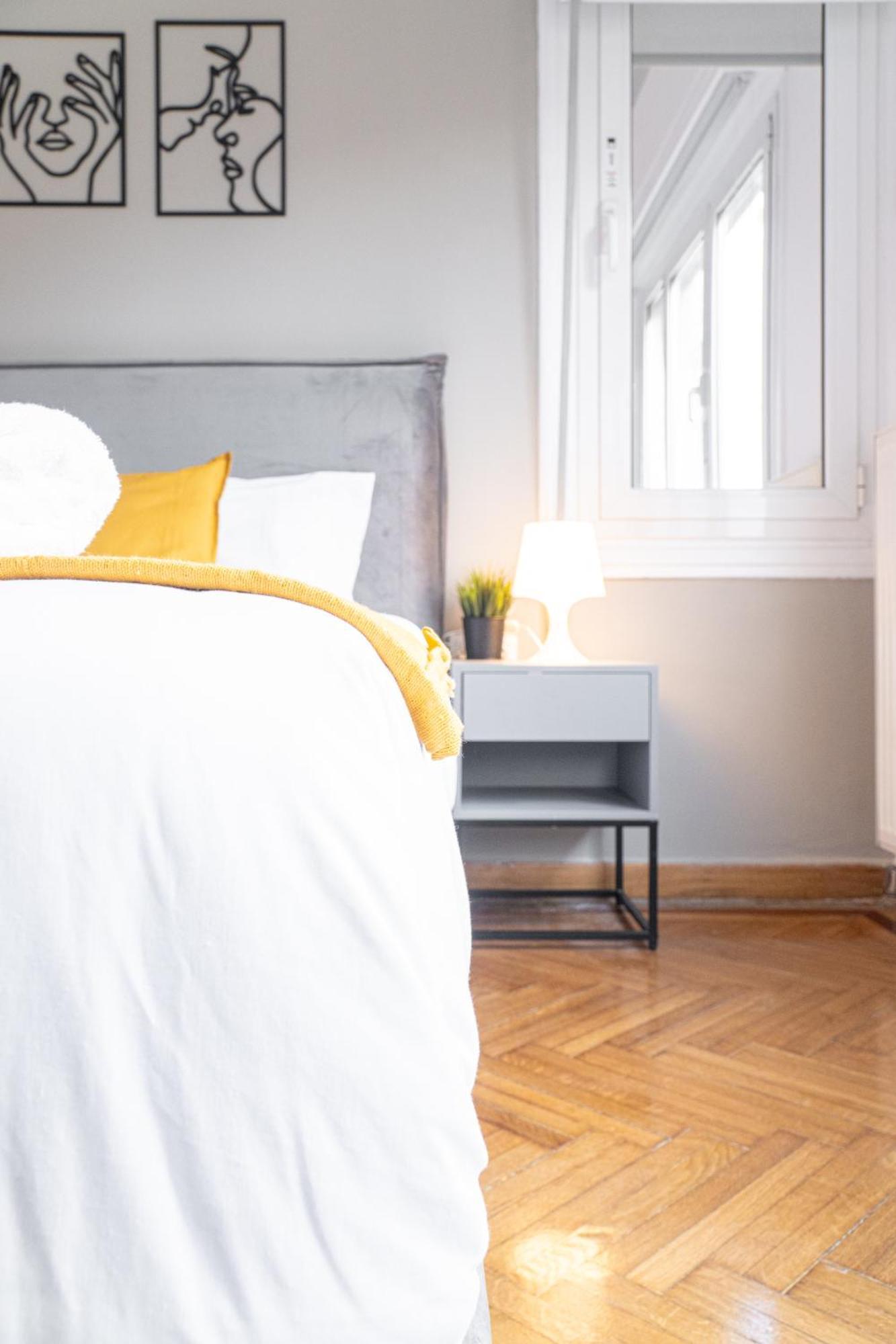 Syntagma Square, 100Sqm Luxurious Family Apt Ateny Zewnętrze zdjęcie
